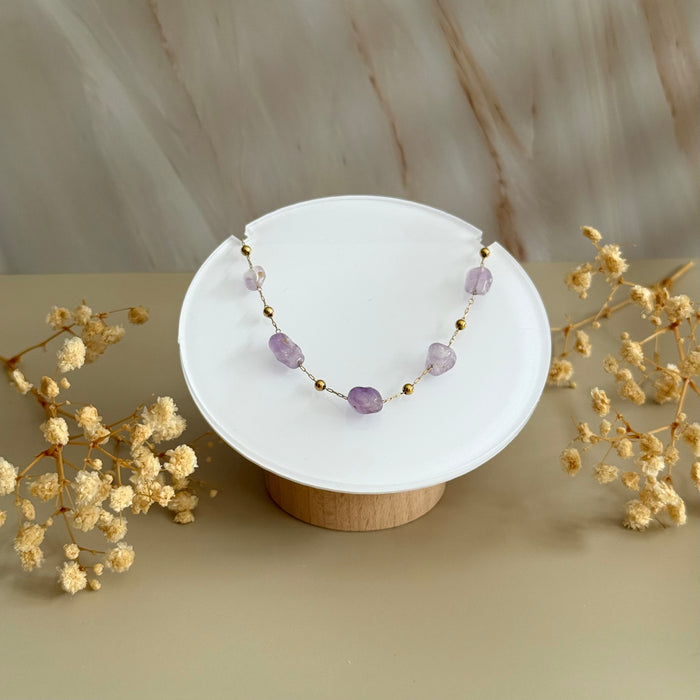 COLLIER LAVINIA